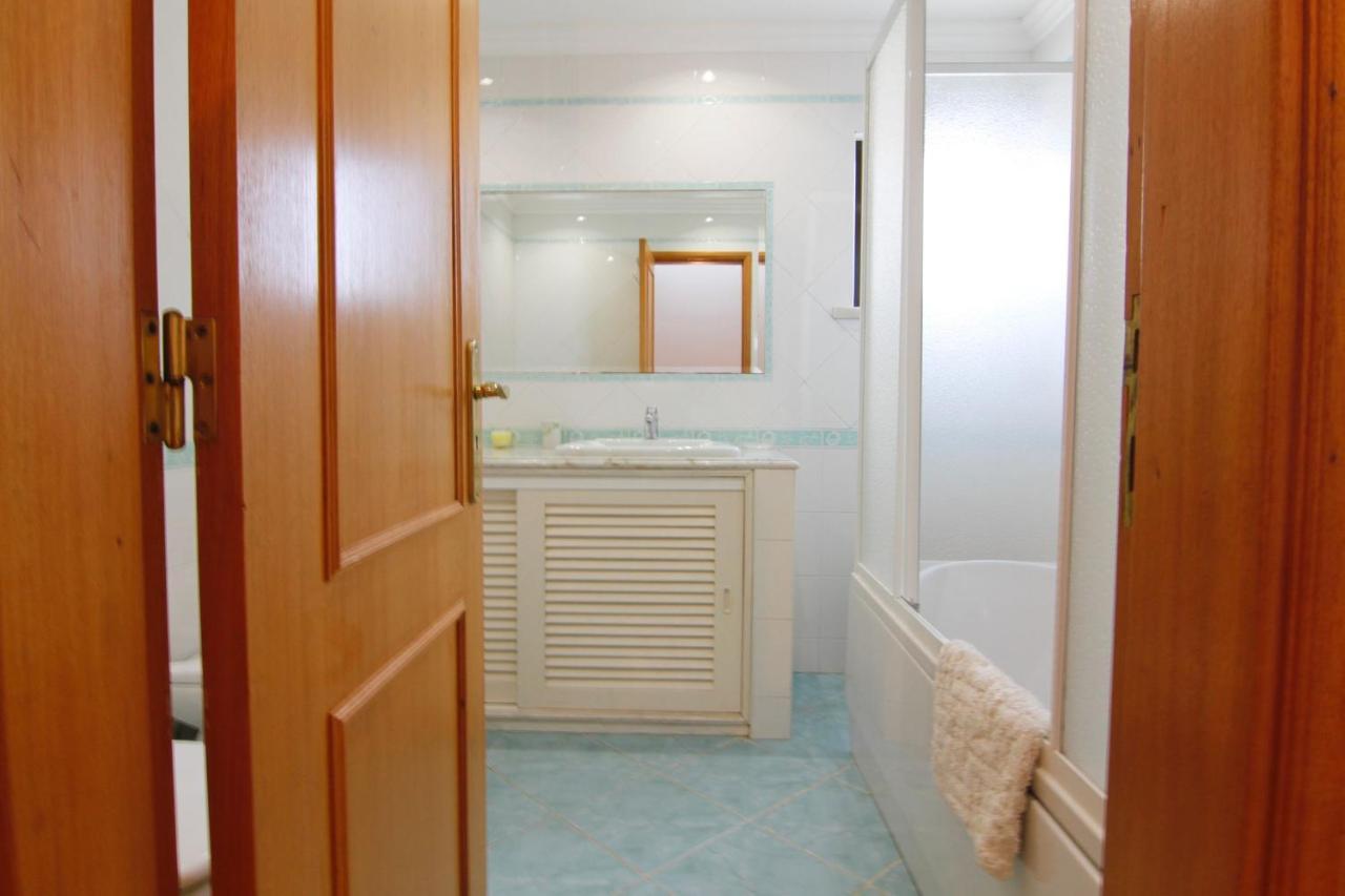 Lovelystay - Alto Dos Calicos 2Br House With Garden Albufeira Exterior photo